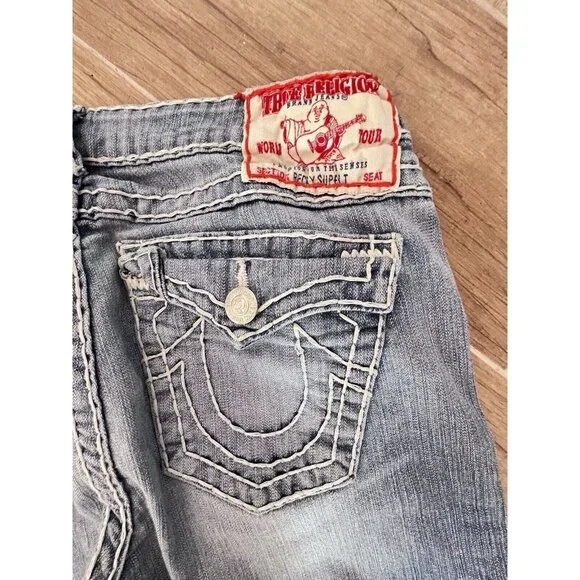 TRUE RELIGION 32 x 28 Jeans BECKY SUPER T USA Pre-Owned Light Wash Frayed Hem - Picture 6 of 13